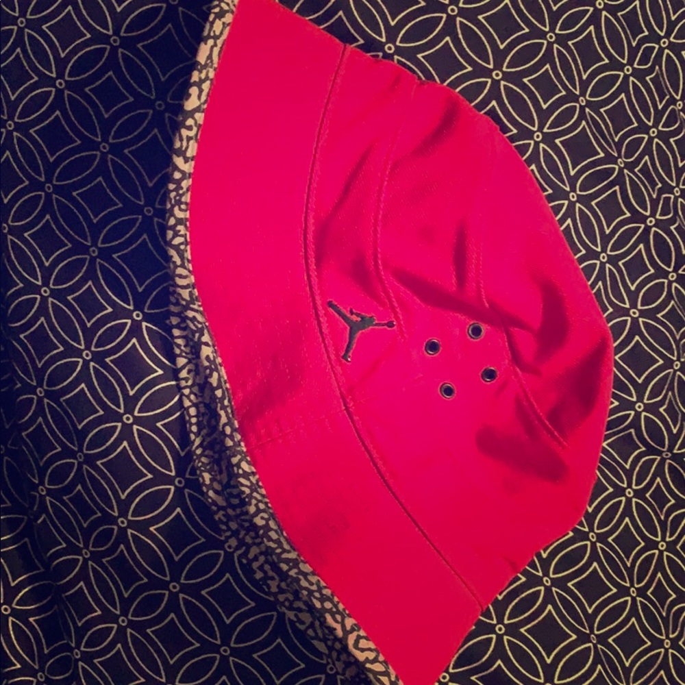 Bucket Hat